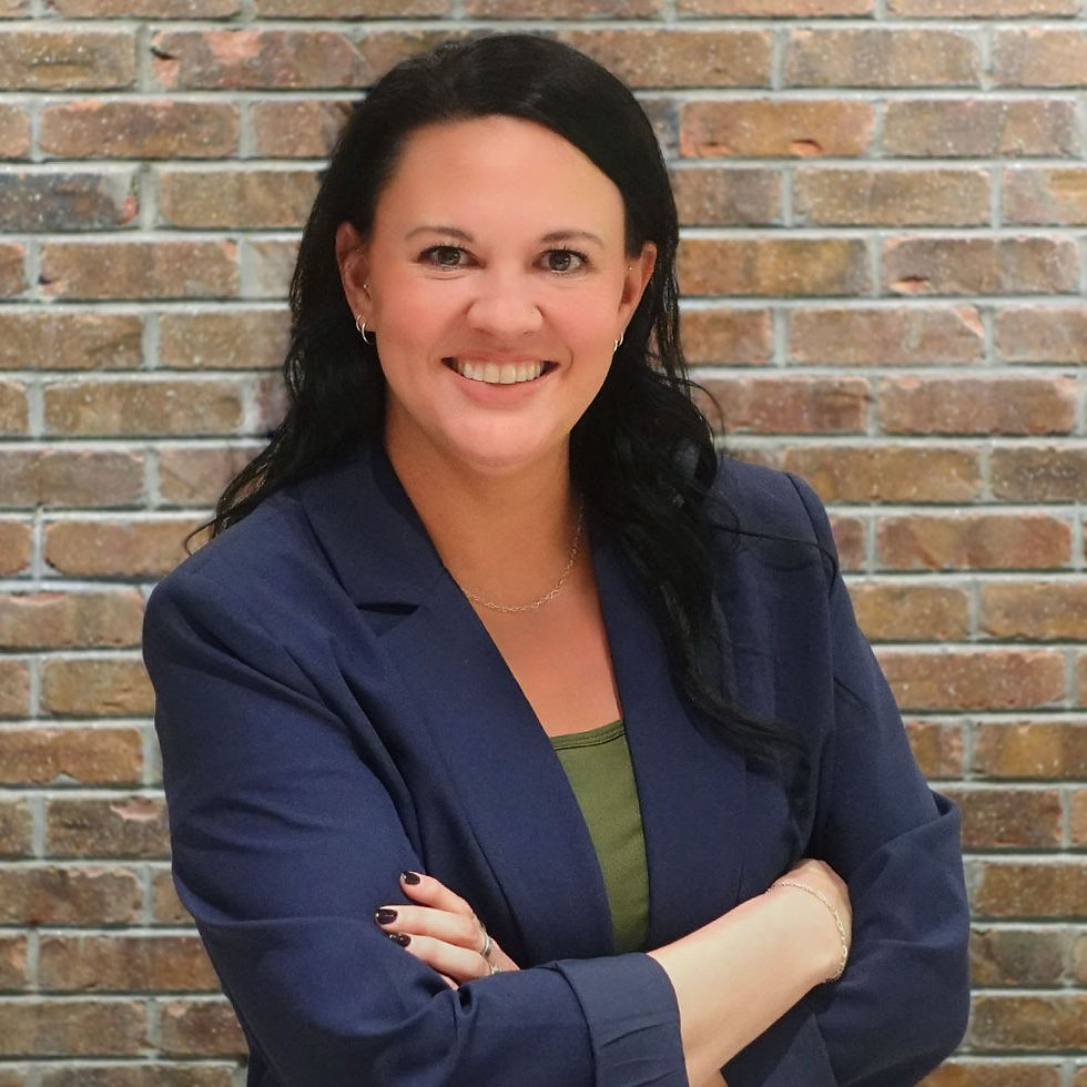 Professional Headshot Photo of Jamie Ballard
